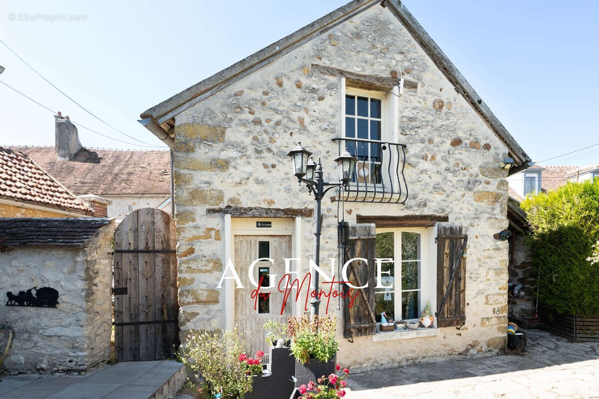 Maison à DONNEMARIE-DONTILLY