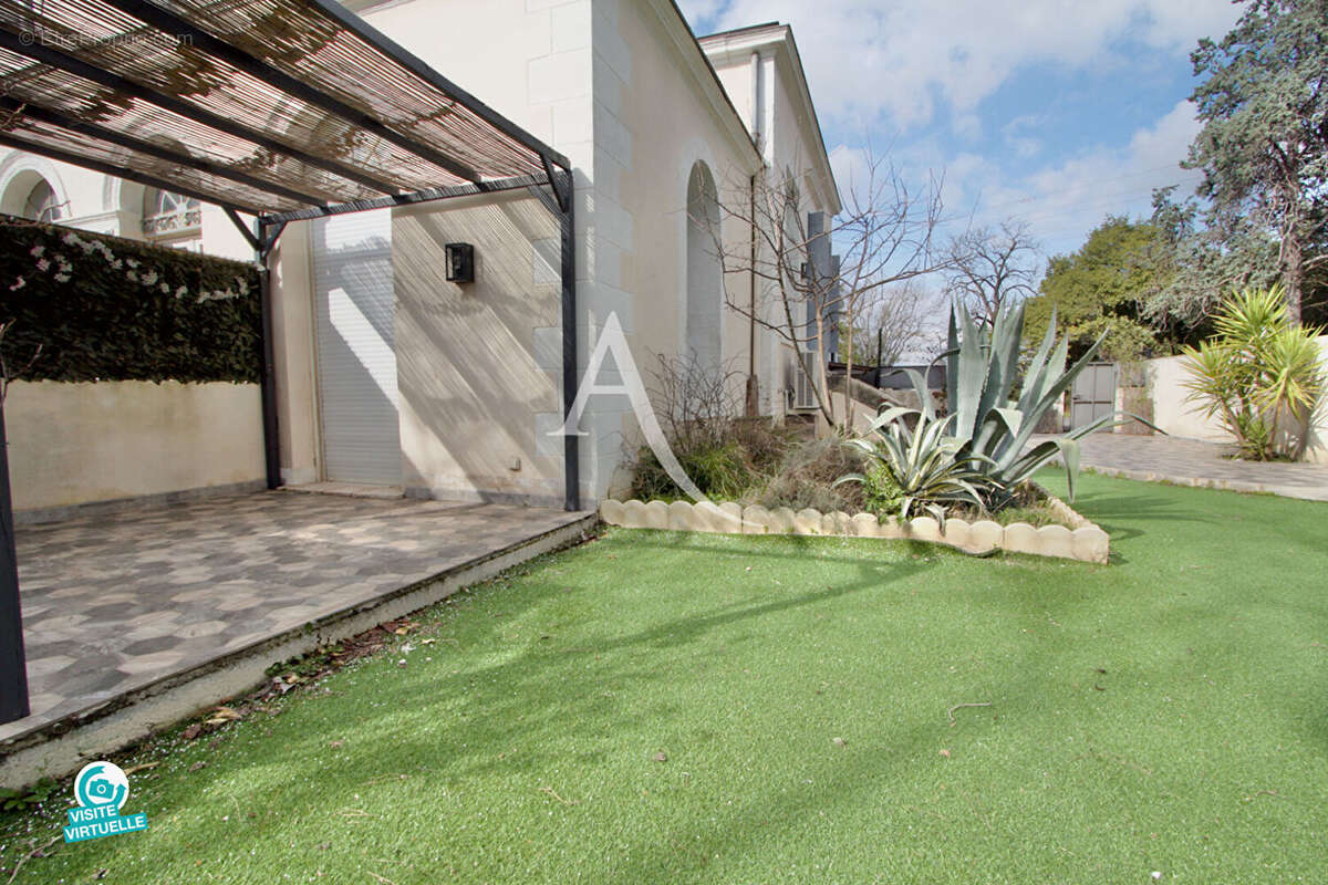 Appartement à LATTES