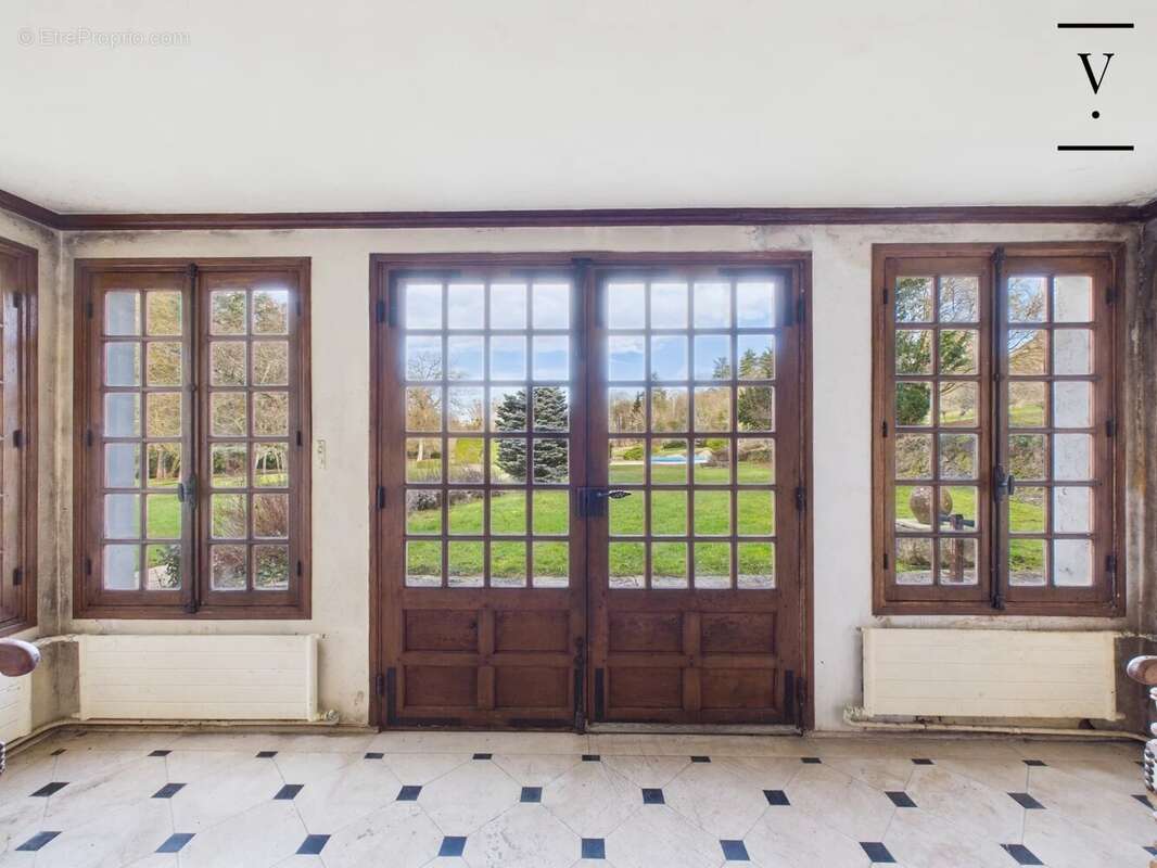 Maison à CONDECOURT