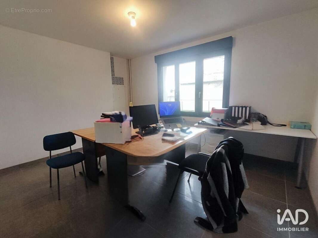 Photo 8 - Commerce à SAINT-MARTIN-SUR-LE-PRE