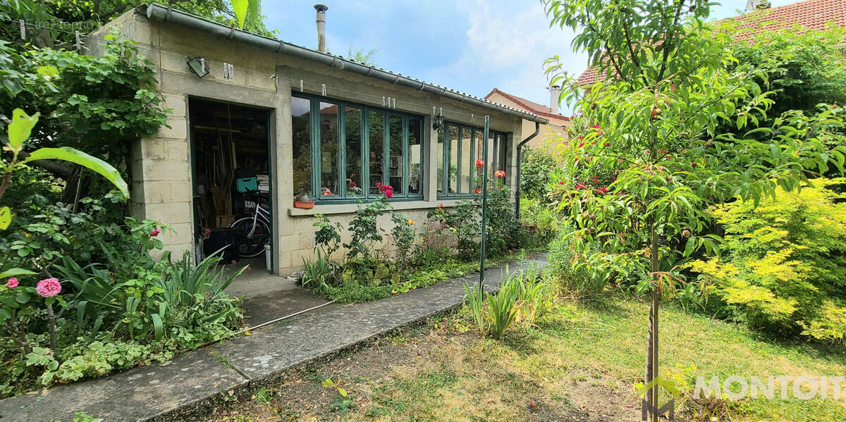 Maison à CHOISY-LE-ROI