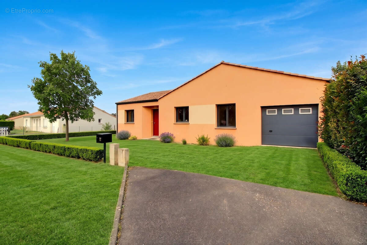 Maison à ARTHON-EN-RETZ