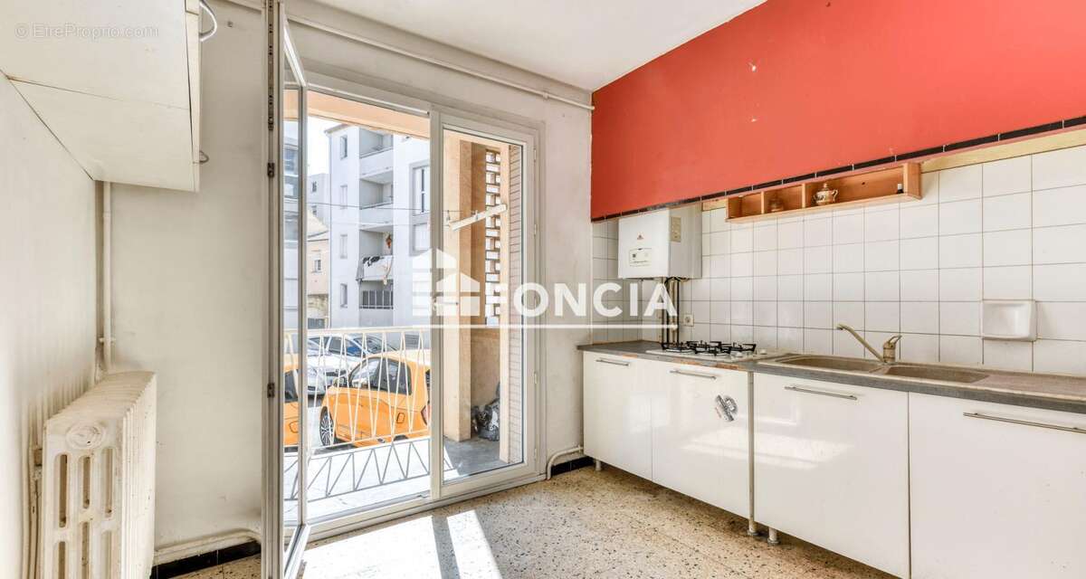 Appartement à BEZIERS