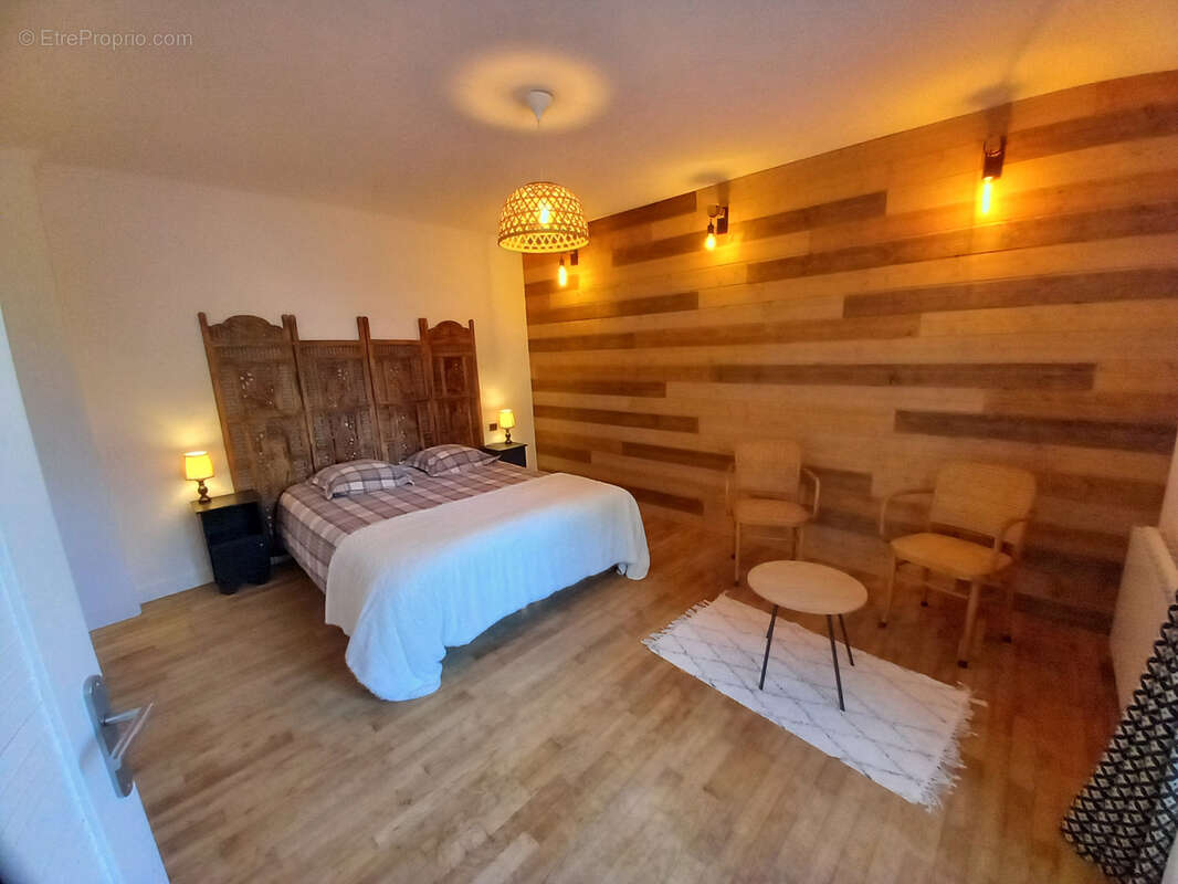 Maison à PRAYSSAC