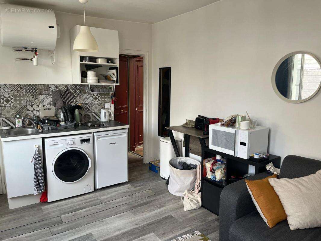 Appartement à PARIS-18E
