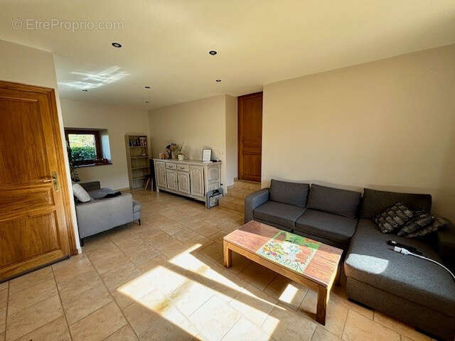 Maison à SAINT-FORGEUX