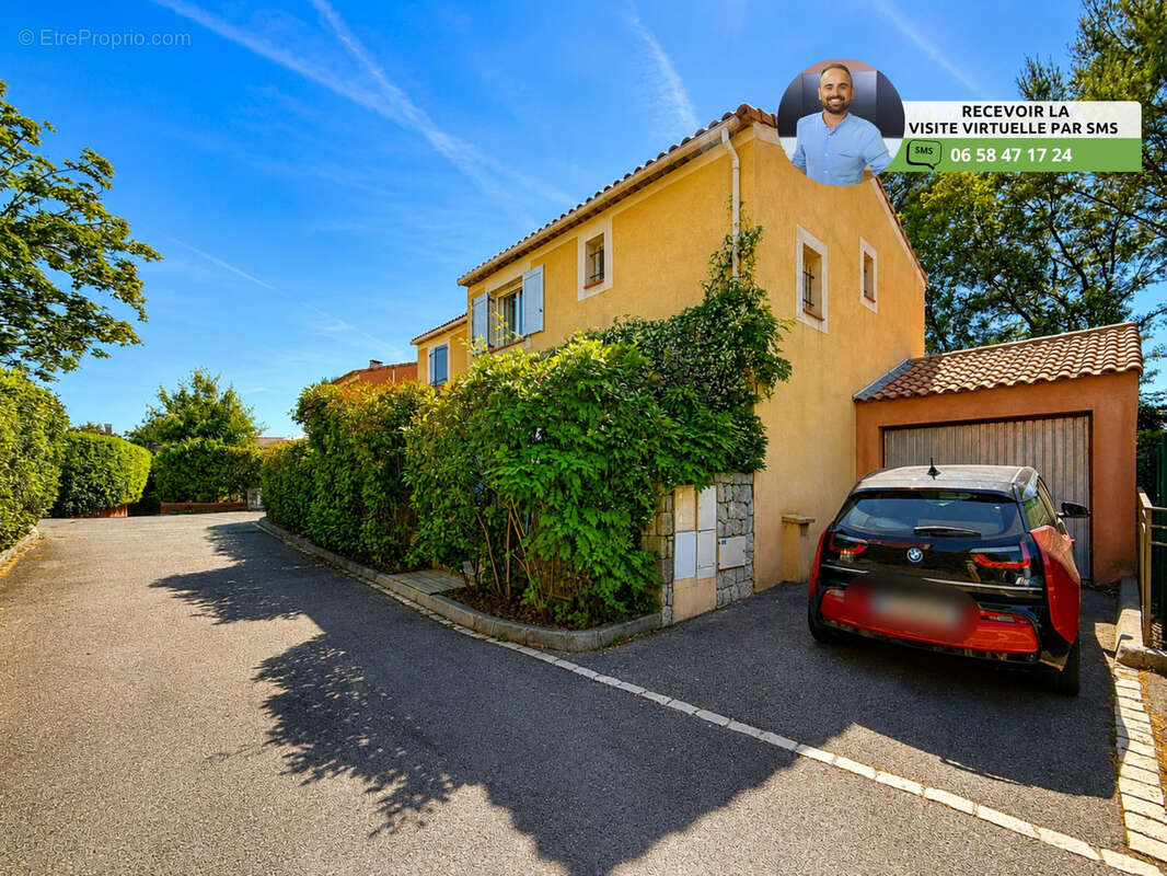 Maison à VALBONNE