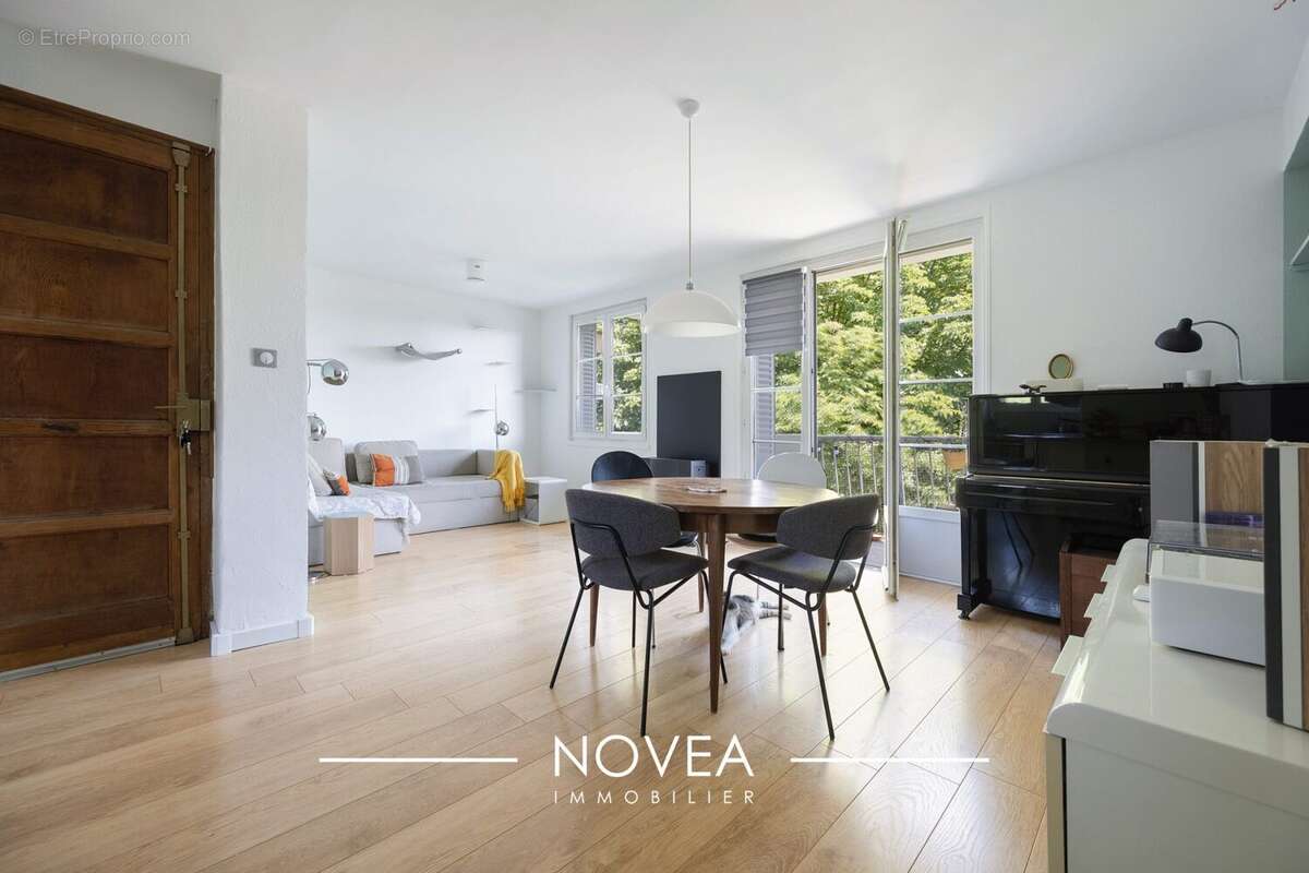 Appartement à LYON-9E