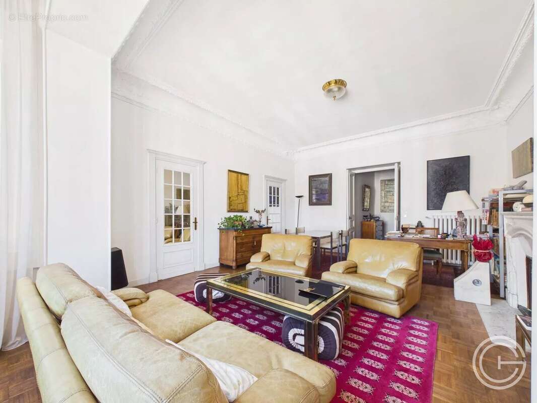Appartement 6 Pièces 203m² - Bd Victor Hugo - NICE Carré d'Or - photo 6