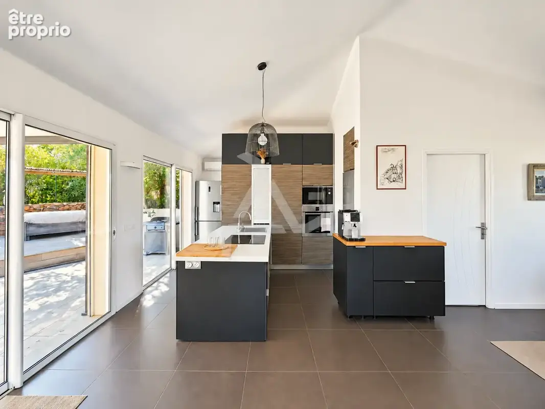 Aux portes du coeur de ville, villa d'architecte t6 avec t1 indépendant et piscine - photo 11