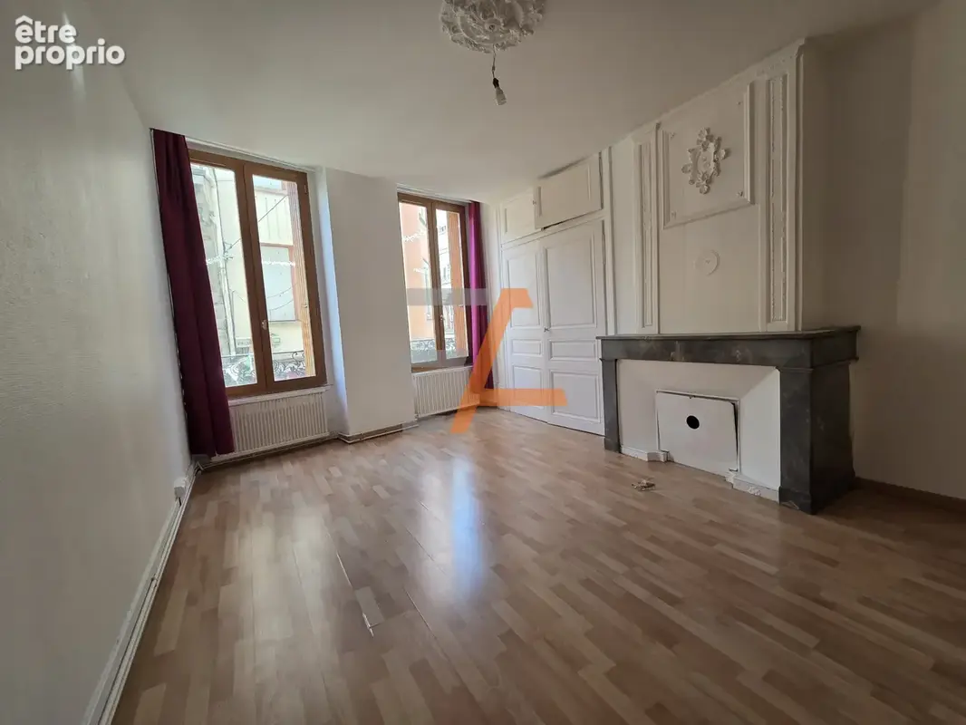Appartement F3 rénové   74 m2   Hyper centre - photo 5
