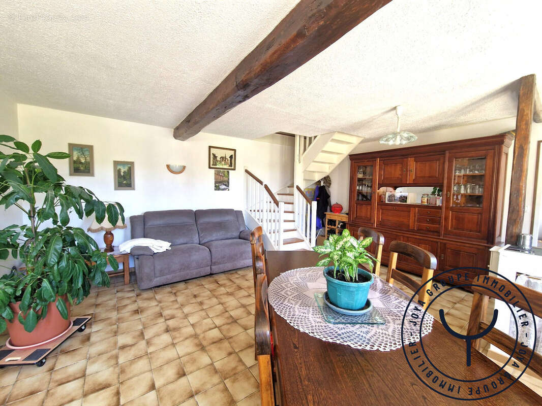 Maison à AIX-EN-OTHE