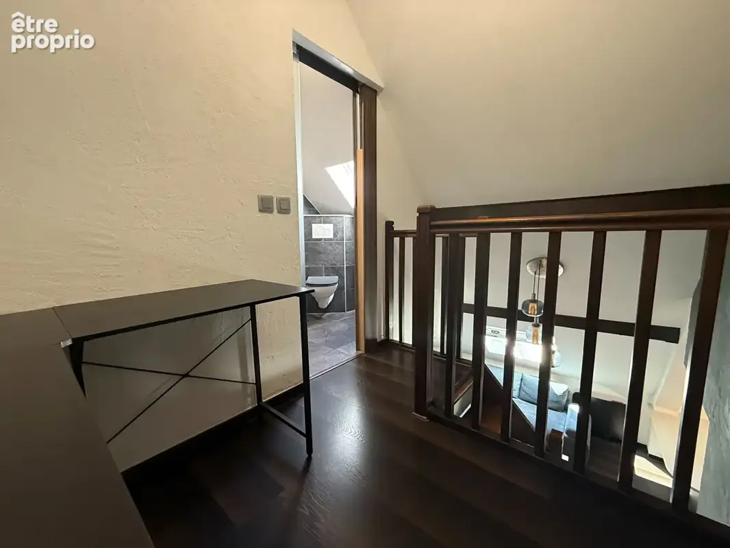 Superbe T2 rénové en duplex - photo 5