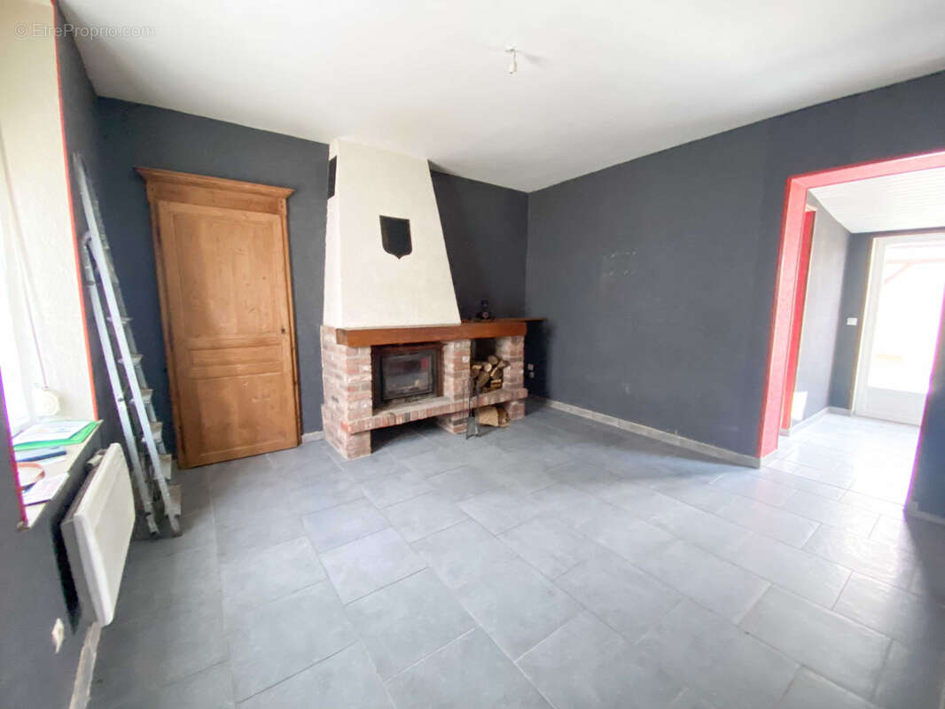 Maison à RECQUIGNIES