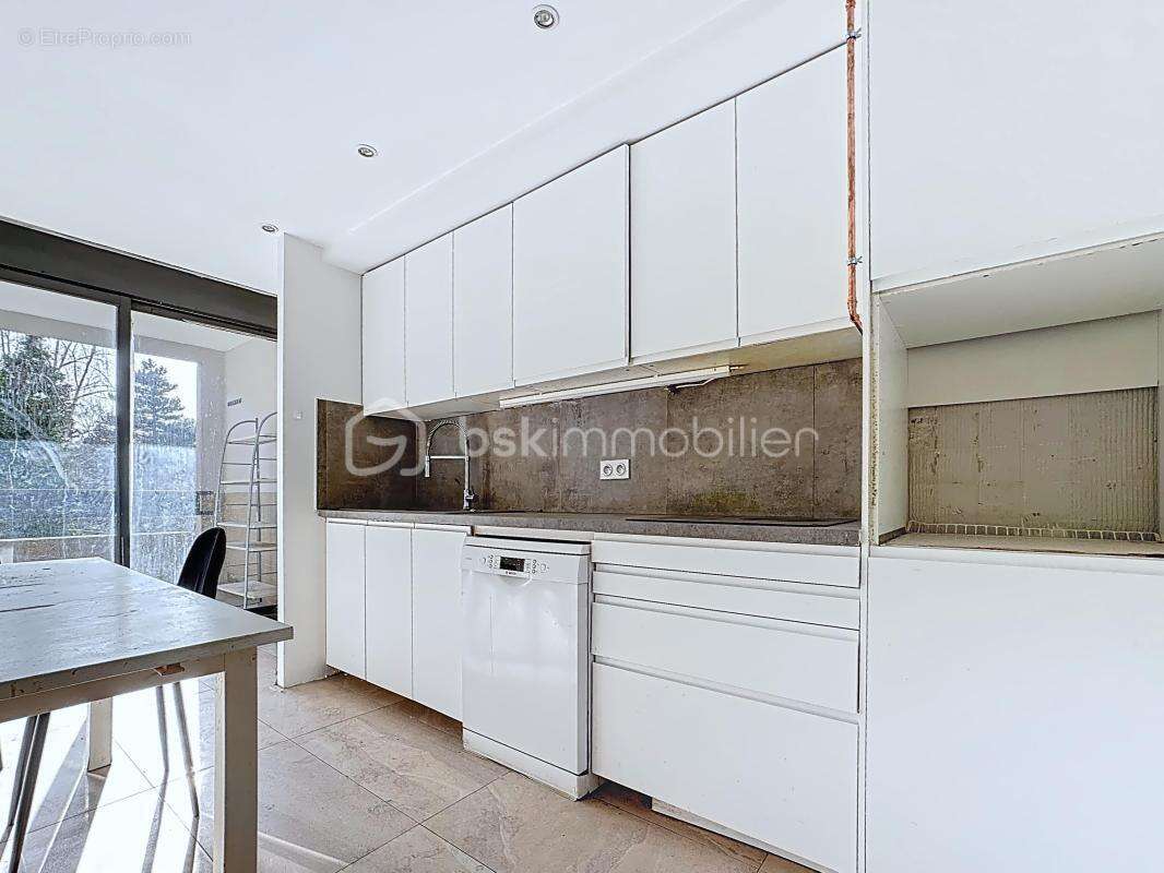 Appartement 5 pièces de 101 m² avec terrasse – Échirolles - photo 7