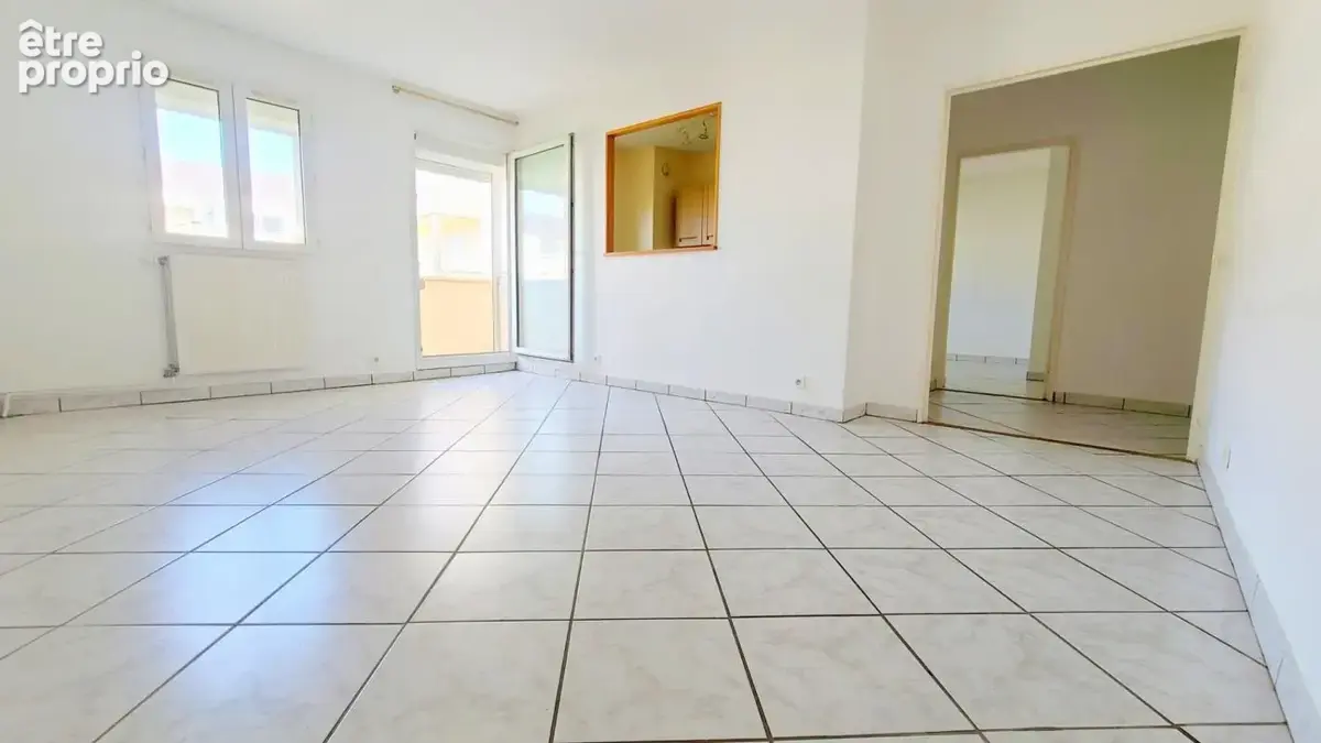 Chartres- appartement 73.55 m² - ascenseur - balcon - cave et parking - photo 5