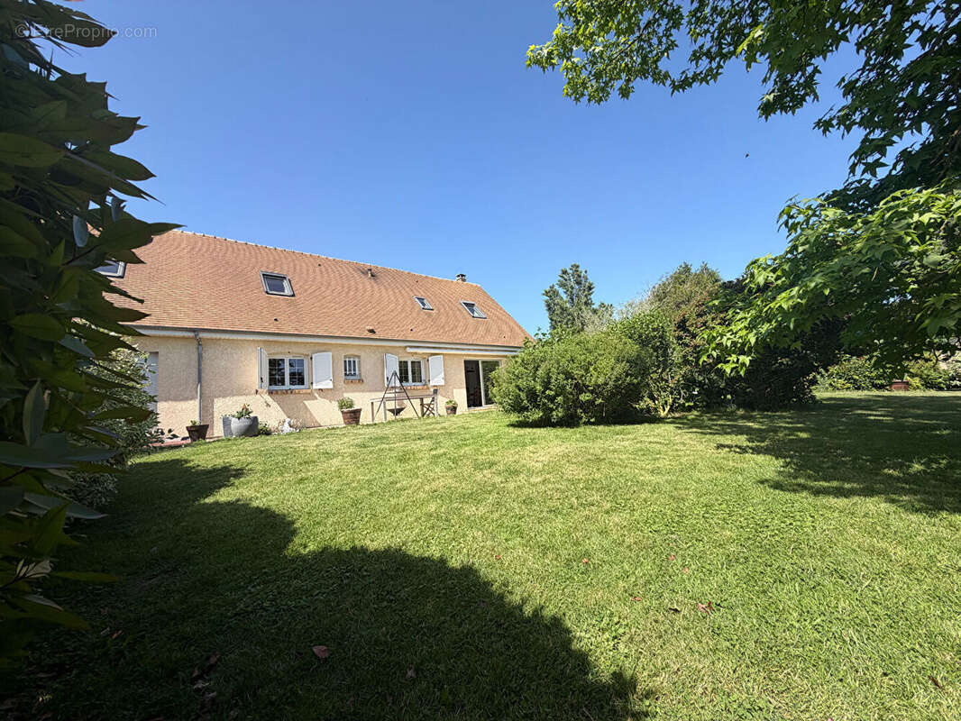 Maison à CLAVILLE