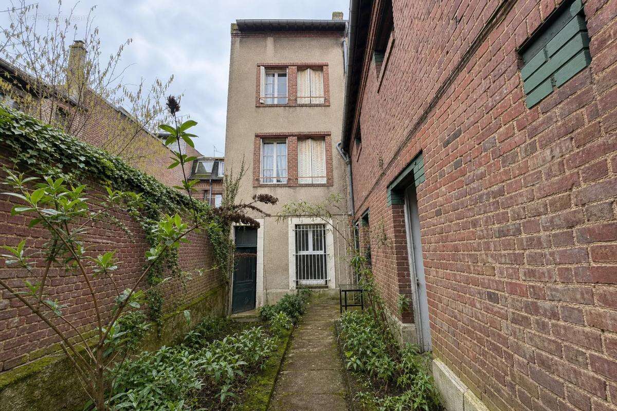 Grand appartement 6 chambres à Noyon - photo 2