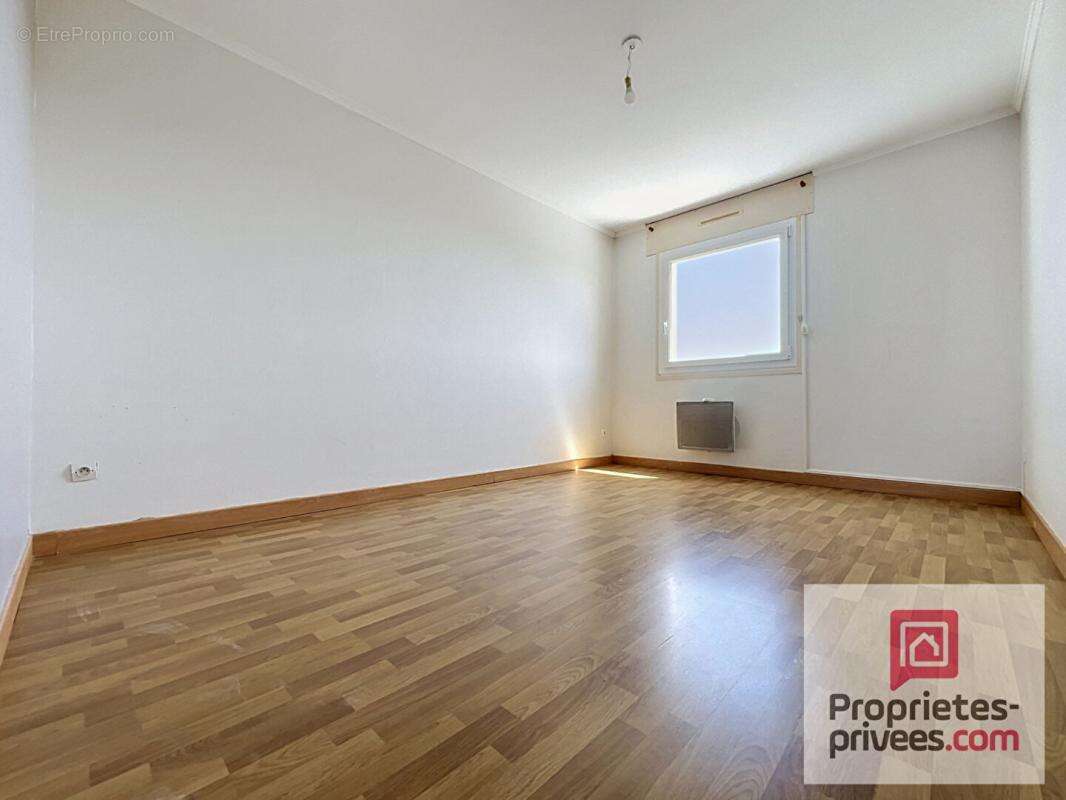 Appartement à CHEVIGNY-SAINT-SAUVEUR