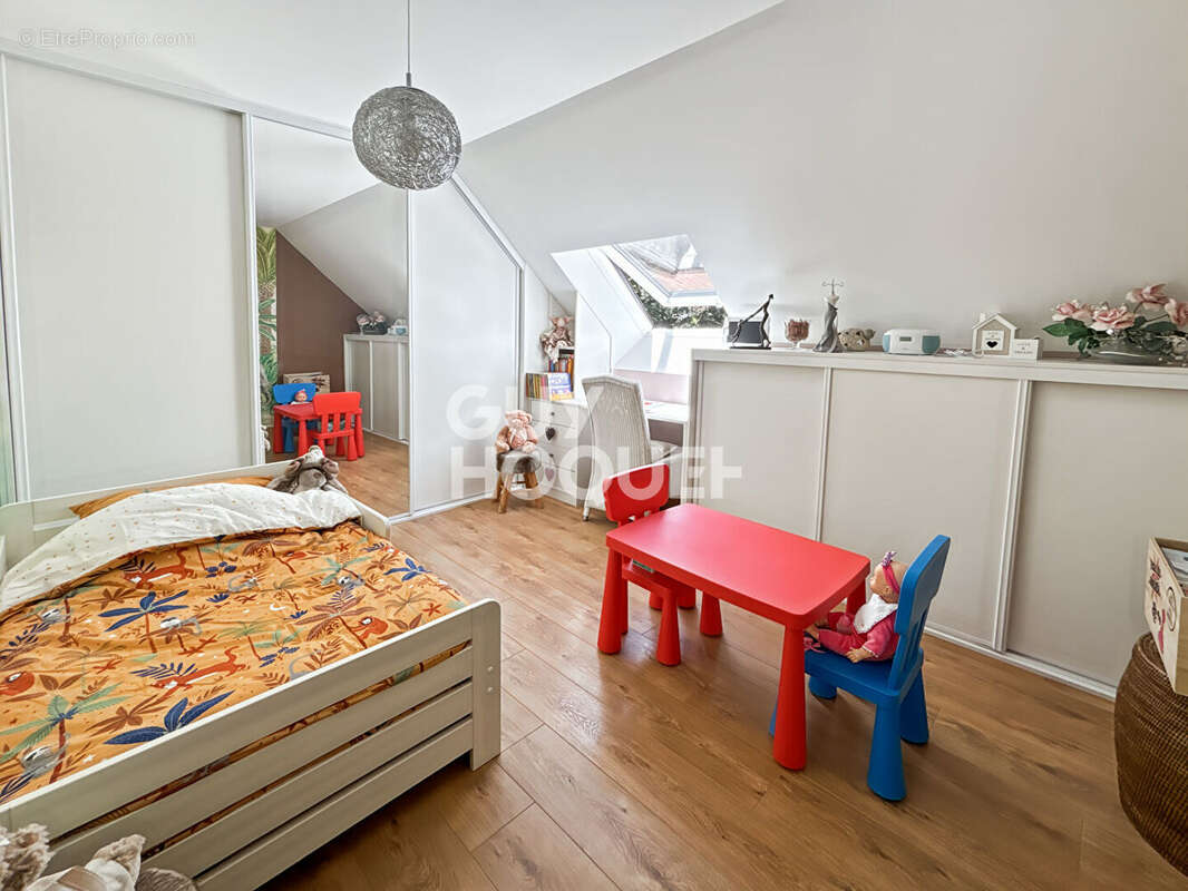 Maison à CREVECOEUR-EN-BRIE