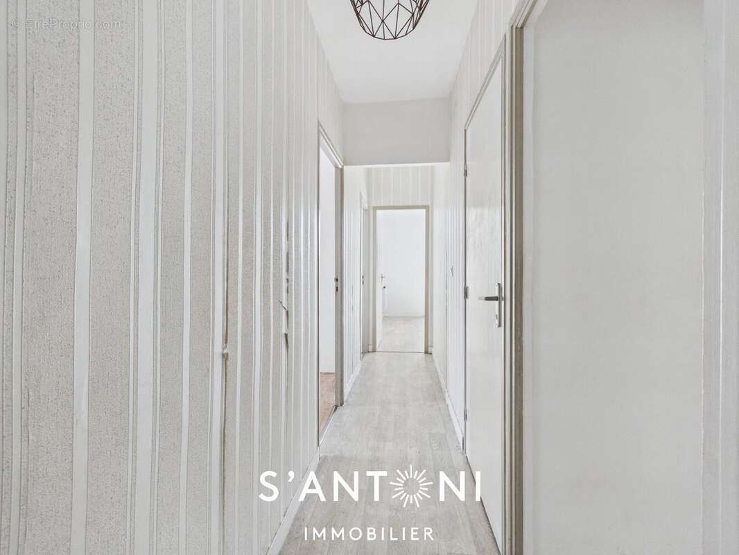 Exclusivite béziers : maison / garage / 2 appartements t4 / greniers pour investisseurs - photo 11