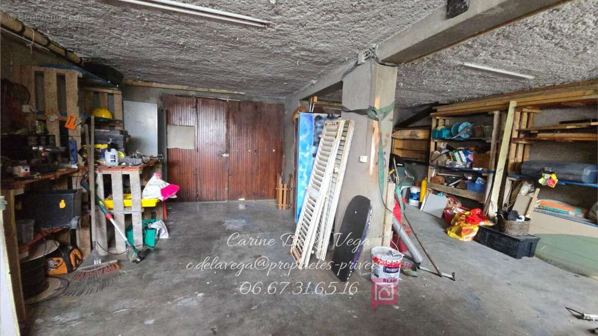 Maison à SAINT-THIBERY