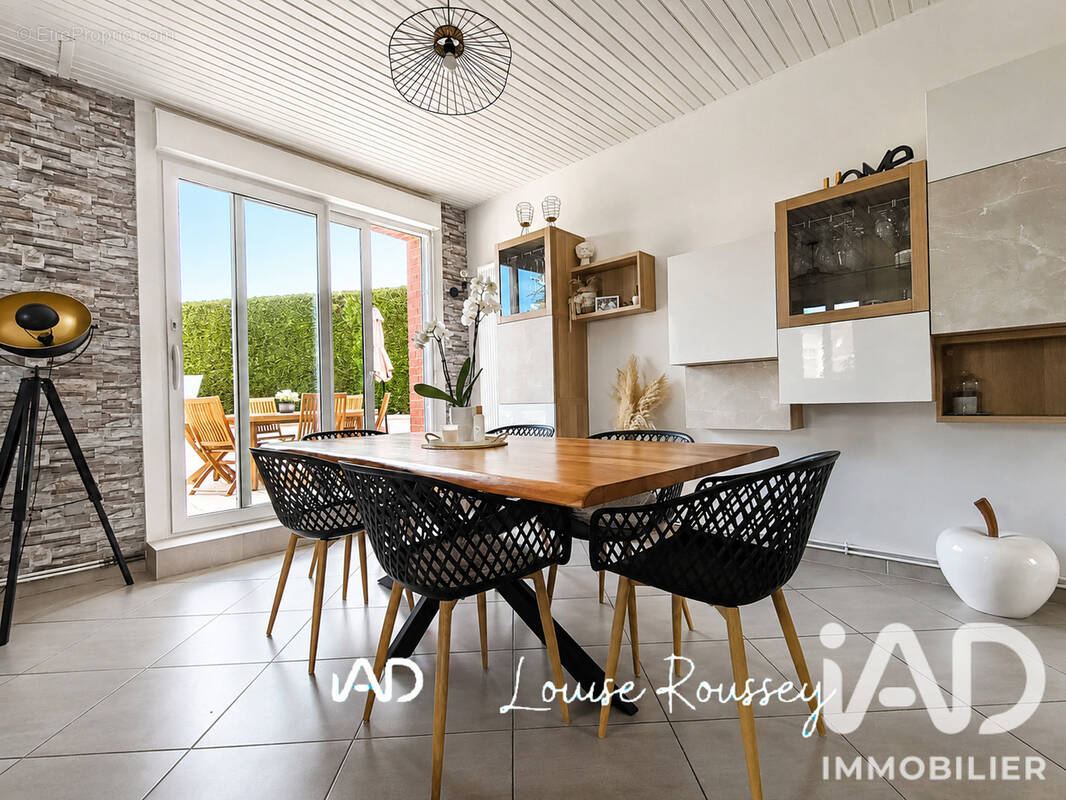 Photo 1 - Maison à ESQUERDES