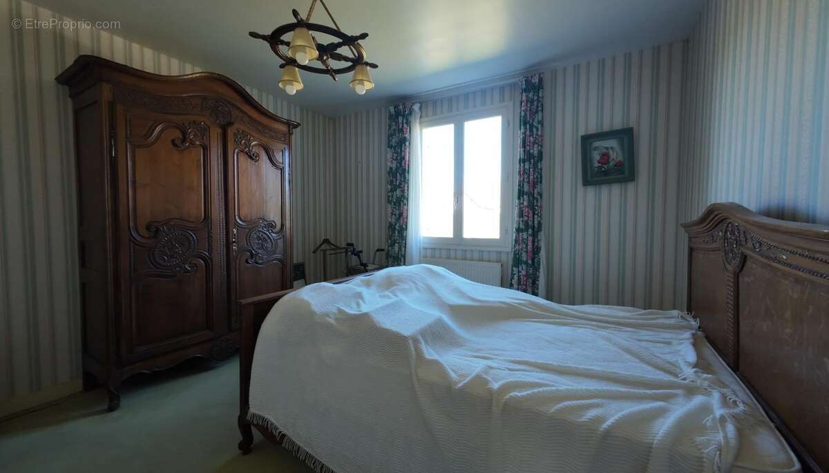 Maison à AVREMESNIL