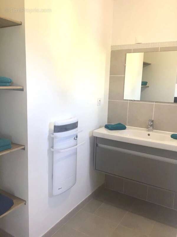 Appartement à ROUSSILLON