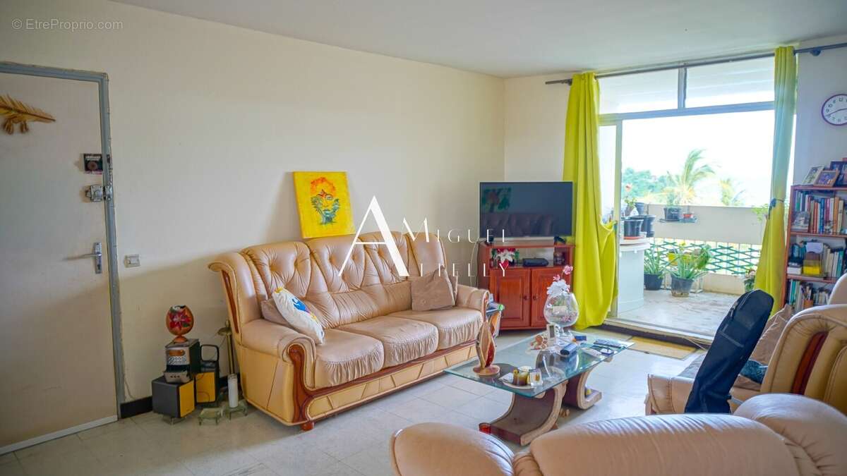 Appartement à LA TRINITE