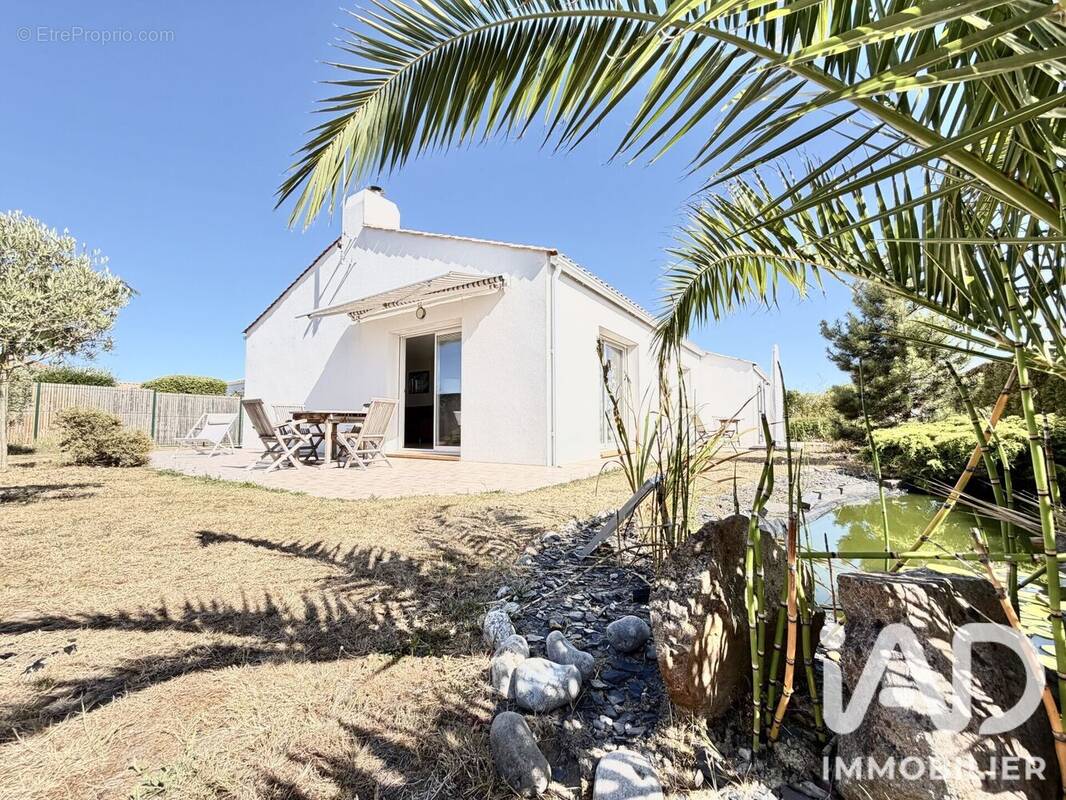 Photo 1 - Maison à LE FENOUILLER