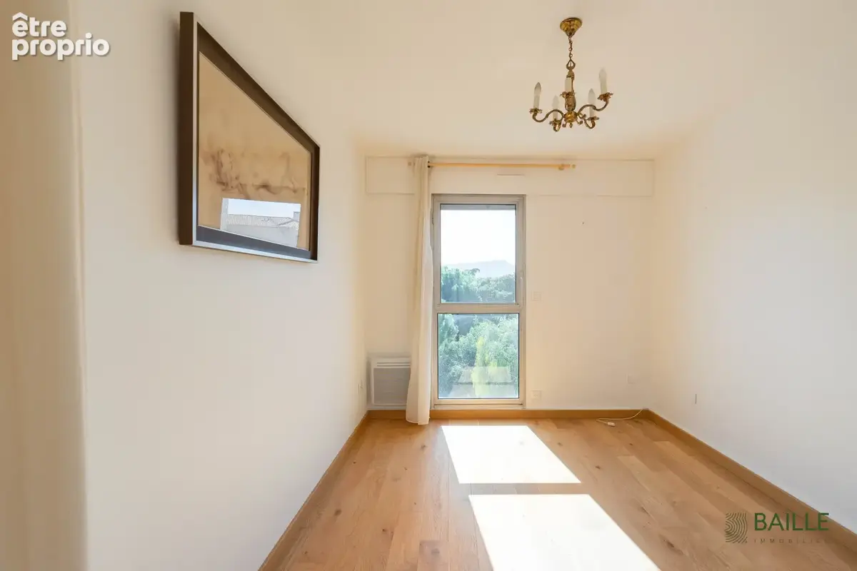Appartement 2 pièces 57 m² à vendre à Marseille-8e (13008) - photo 7