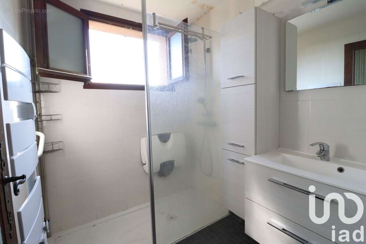 Photo 8 - Maison à ORCET