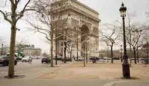 Appartement à PARIS-8E