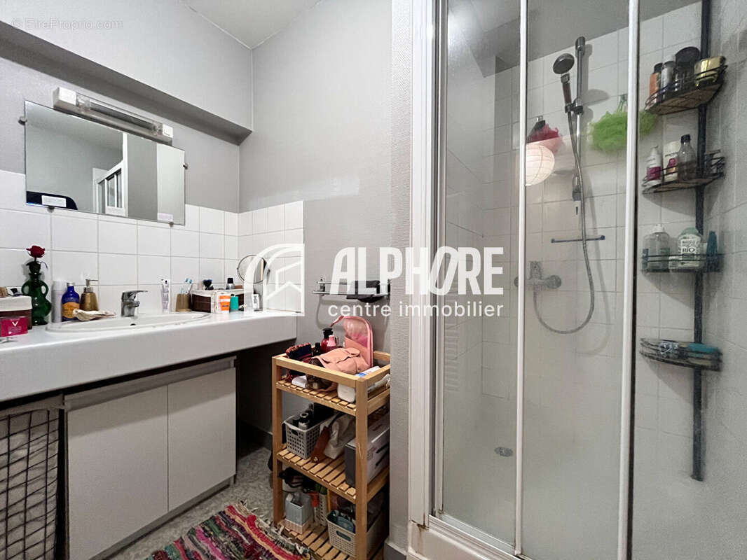 Appartement à INDRE