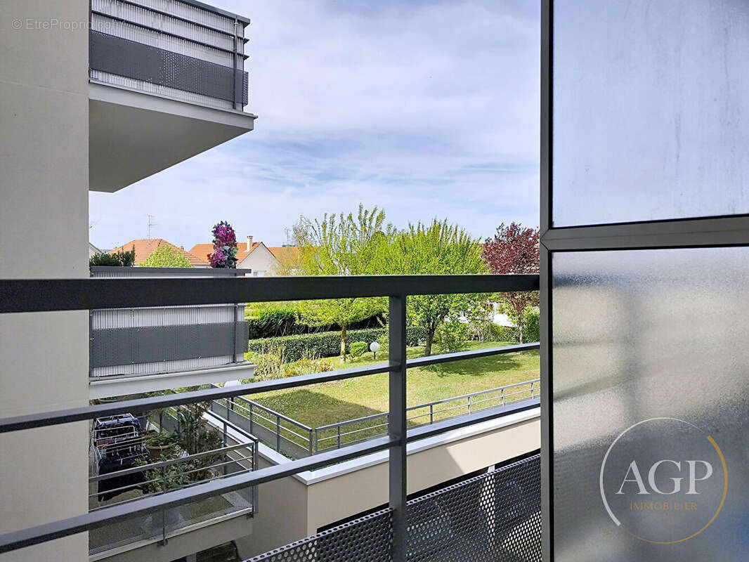 Appartement à FLEURY-LES-AUBRAIS