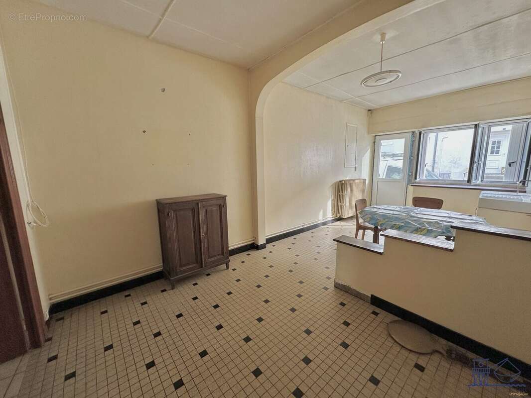 Maison à MORTAGNE-SUR-GIRONDE