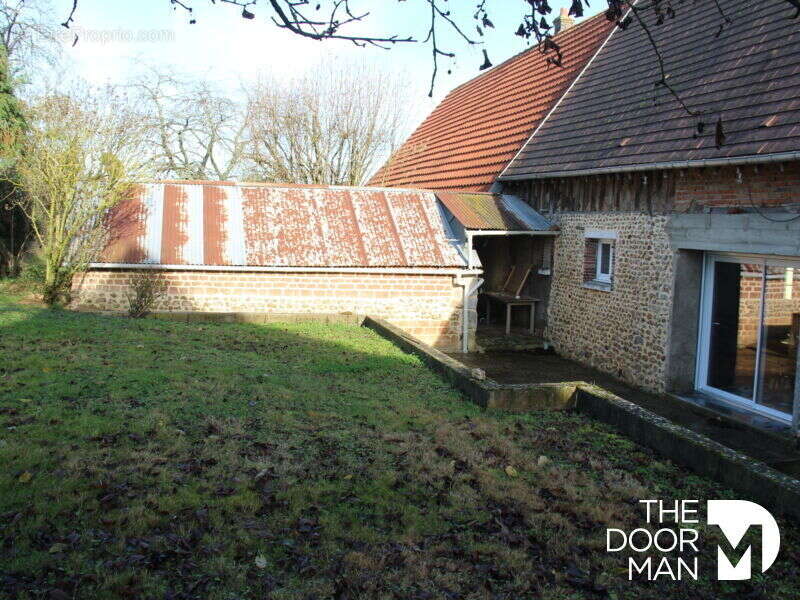 Maison à SANDARVILLE