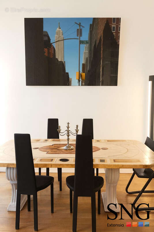 Appartement à PARIS-20E