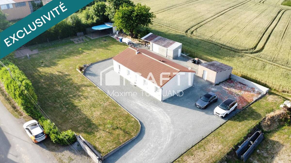 Photo 1 - Maison à SAINT-PIERRE-DU-CHEMIN