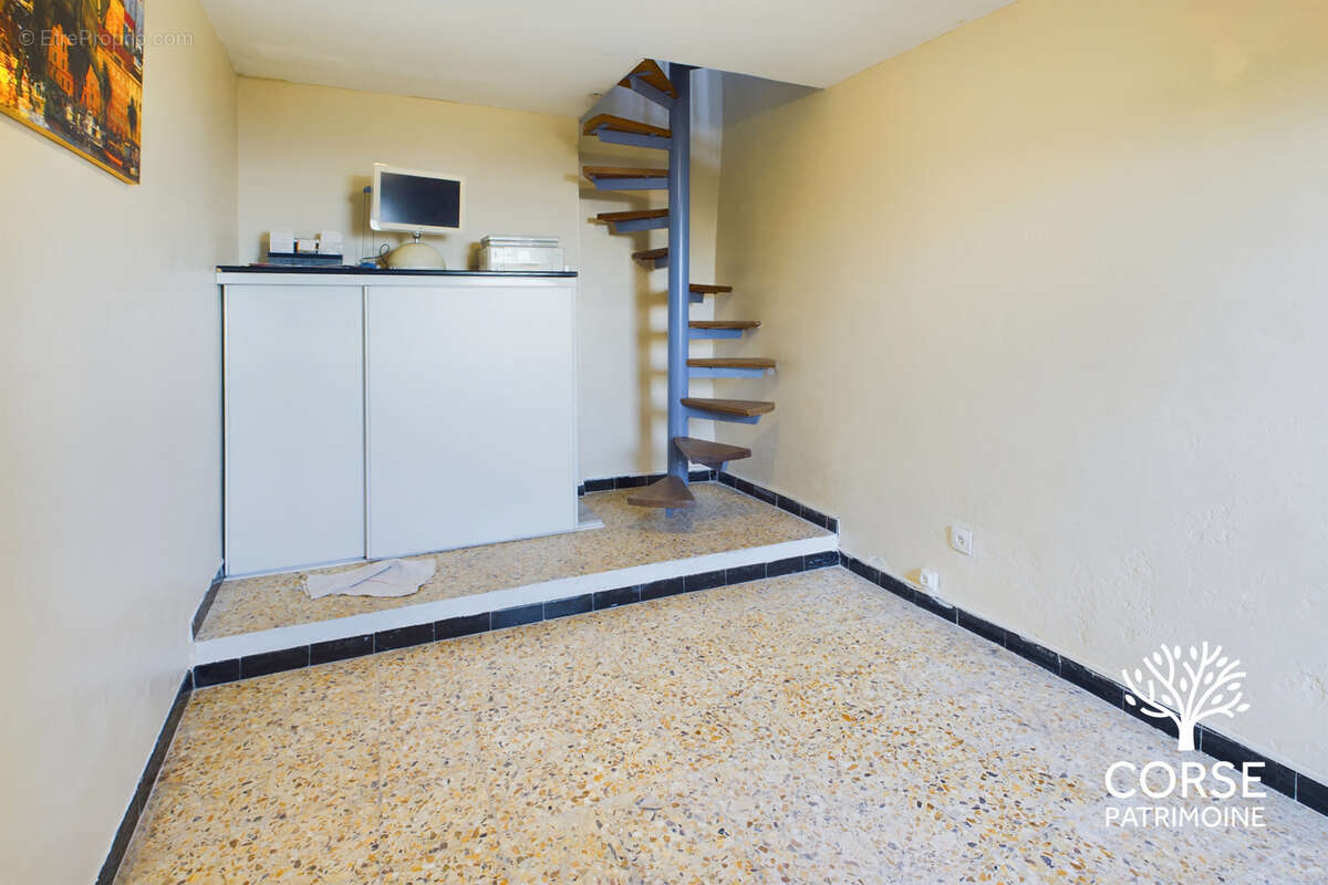 Appartement à CERVIONE