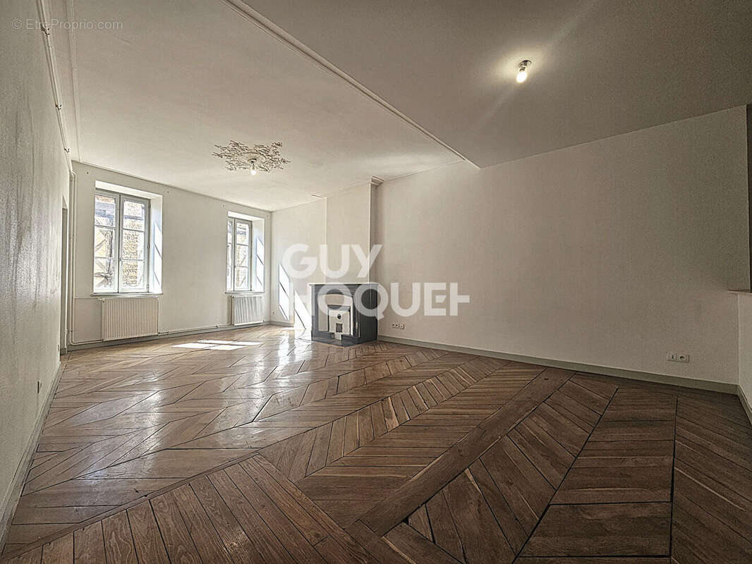 Appartement à BOURG-EN-BRESSE