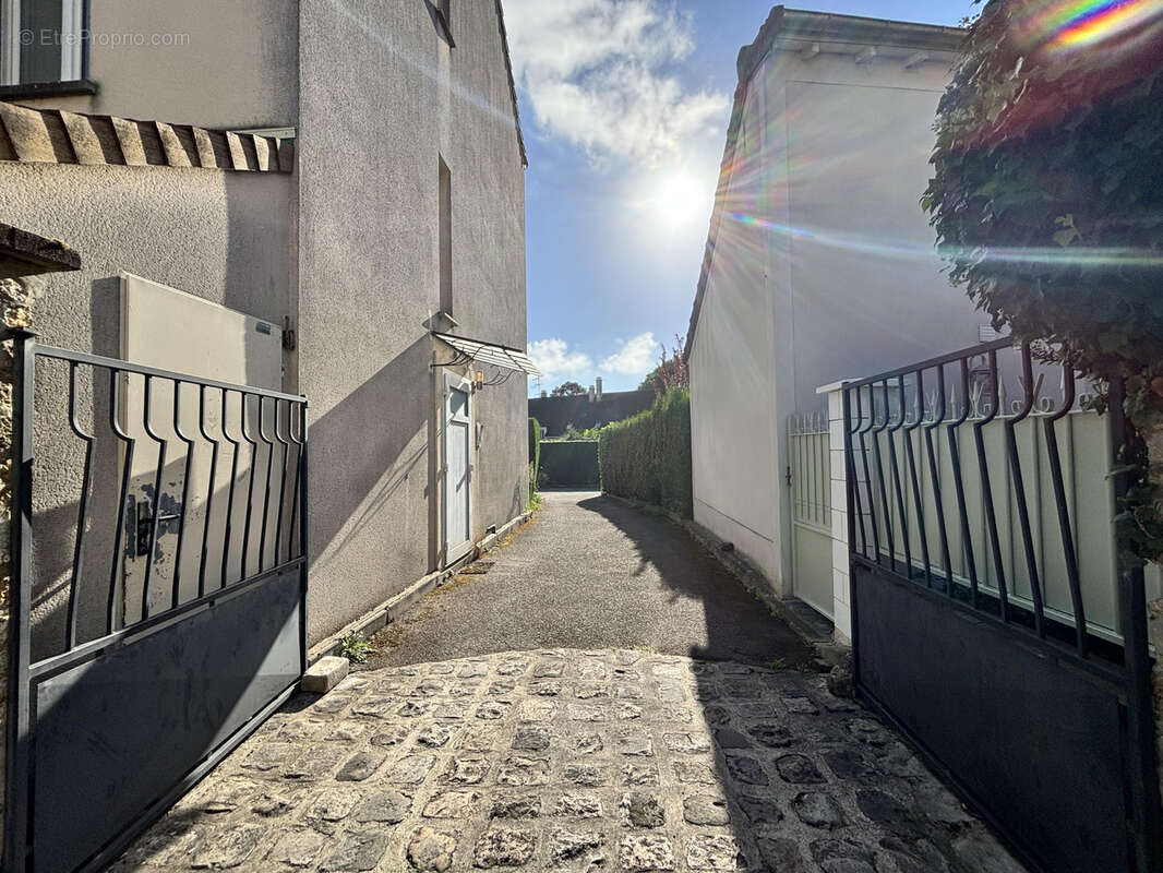 Appartement à JOUARS-PONTCHARTRAIN