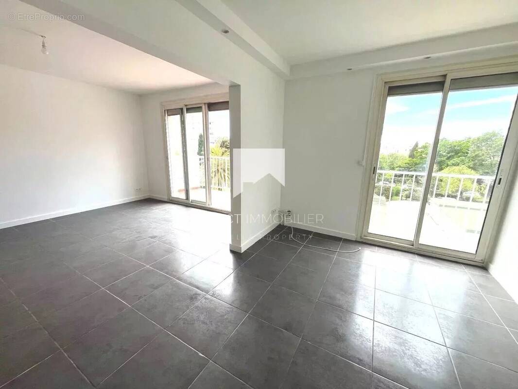 Appartement à LA GARDE