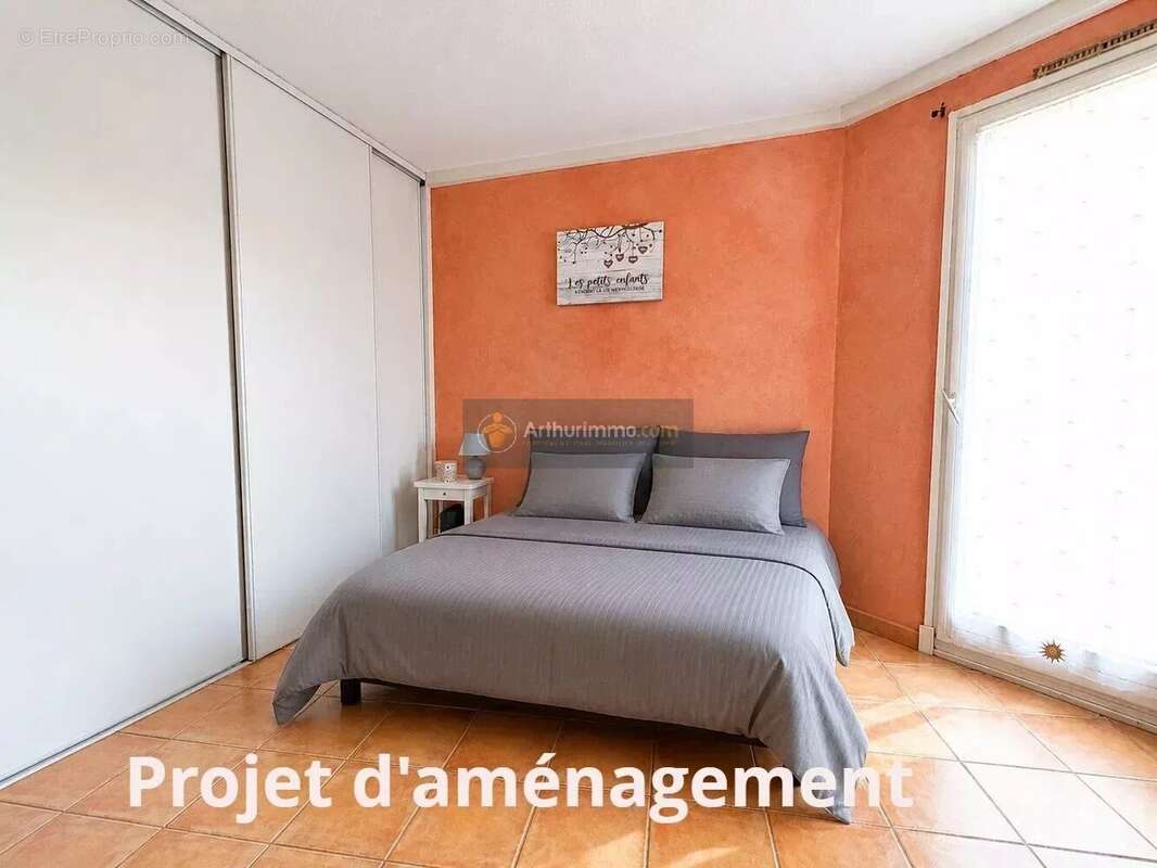 Appartement à SAINT-RAPHAEL