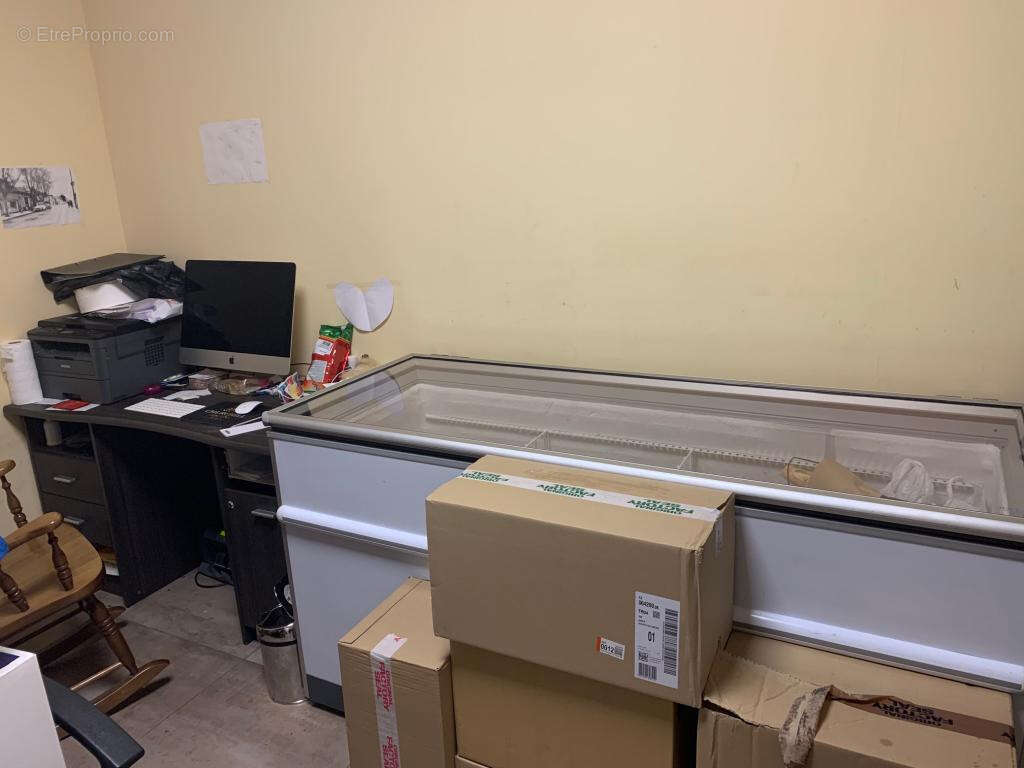 Commerce à MARSEILLE-12E