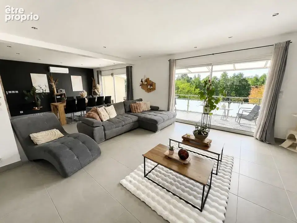 Maison 6 pièces 169 m² à vendre à Chateauneuf-Sur-Isere (26300) - photo 2