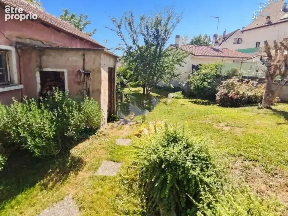 Terrain à MARLY-LA-VILLE