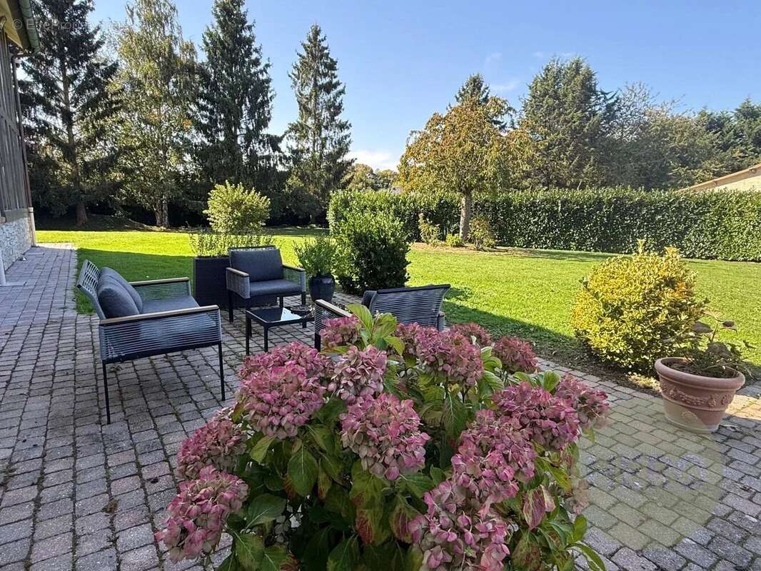 Maison à MONTFORT-L&#039;AMAURY