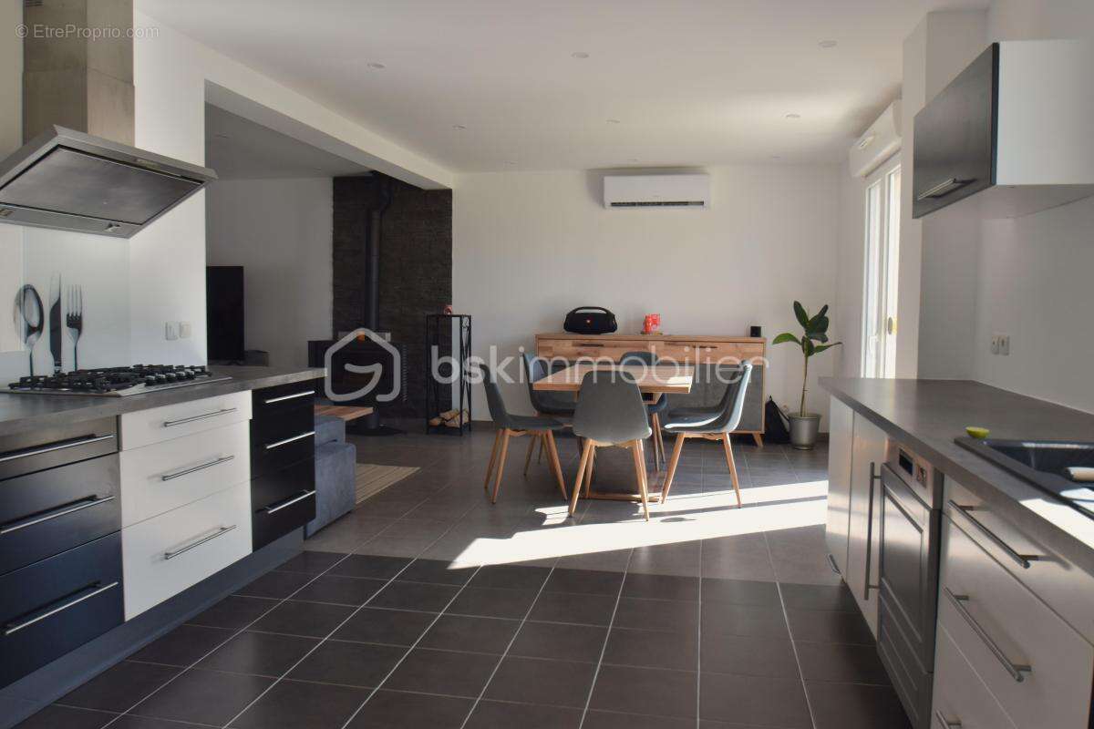 Superbe maison familiale de 7 pièces dont 5 chambres - photo 11